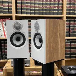 Bowers & Wilkins 607 S2