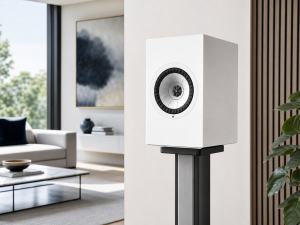 KEF Q150